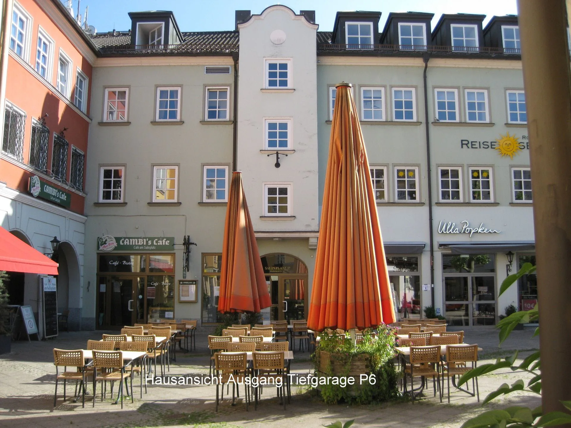 Marktplatz vor dem Praxisgebäude
